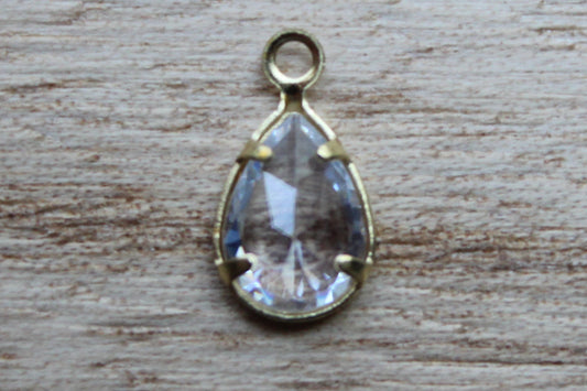 Clear sparkle stone charm
