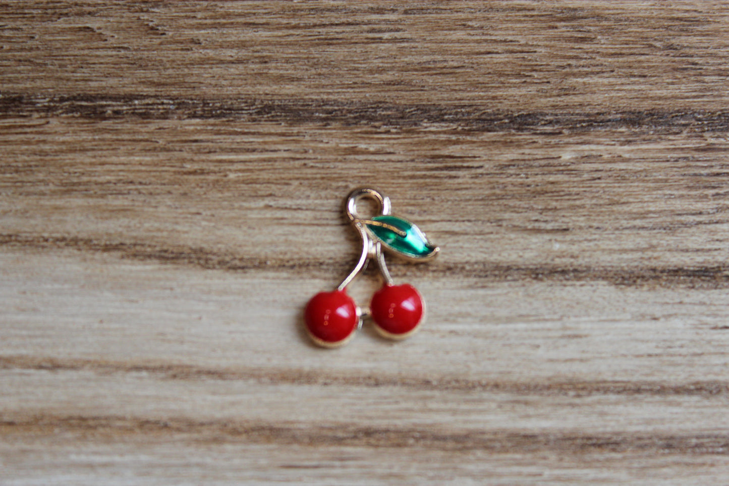 Small Cherry Charm